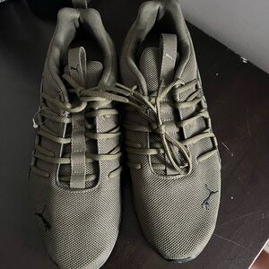 Puma Men's Olive Green Sneakers